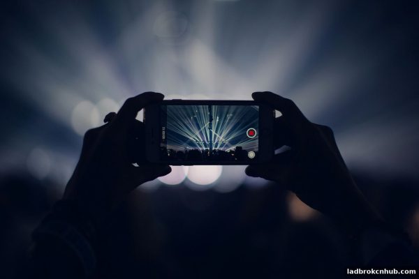 立博体育中文版深度剖析：数字货币即时比分平台用户反馈全览